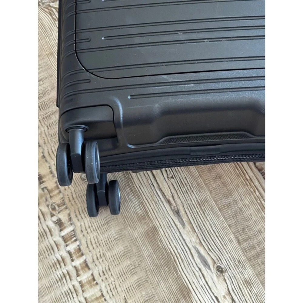 SAMSONITE ELEVATION  HARDSIDE CARRY-ON SPINNER suitcase, luggage luggage ✈️🛩